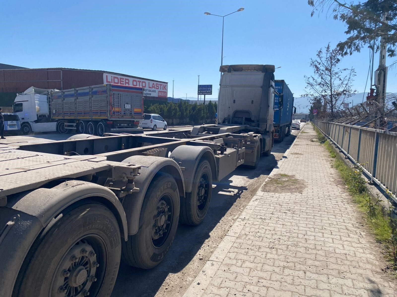 İki Tırın Arasında Feci Ölüm (4)