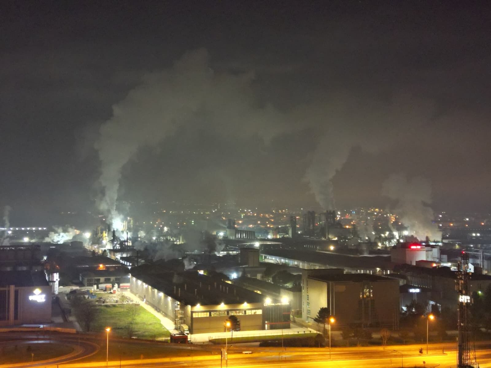 İnegöl Osb Üzerindeki Hava Kirliliği Drone Ile Görüntülendi (1)-2