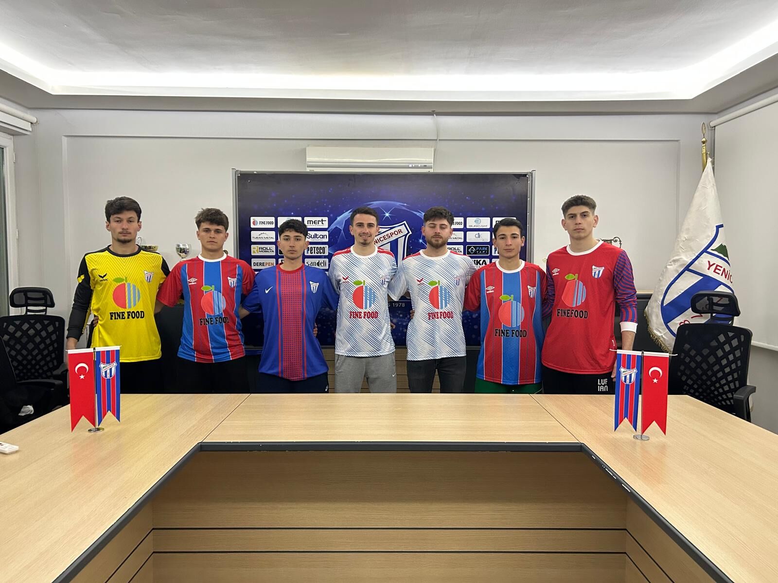 İnegöl Yenicespor, Altyapıdan 7 Genç Oyuncuyu A Takıma Yükseltti Gençgazete (1)