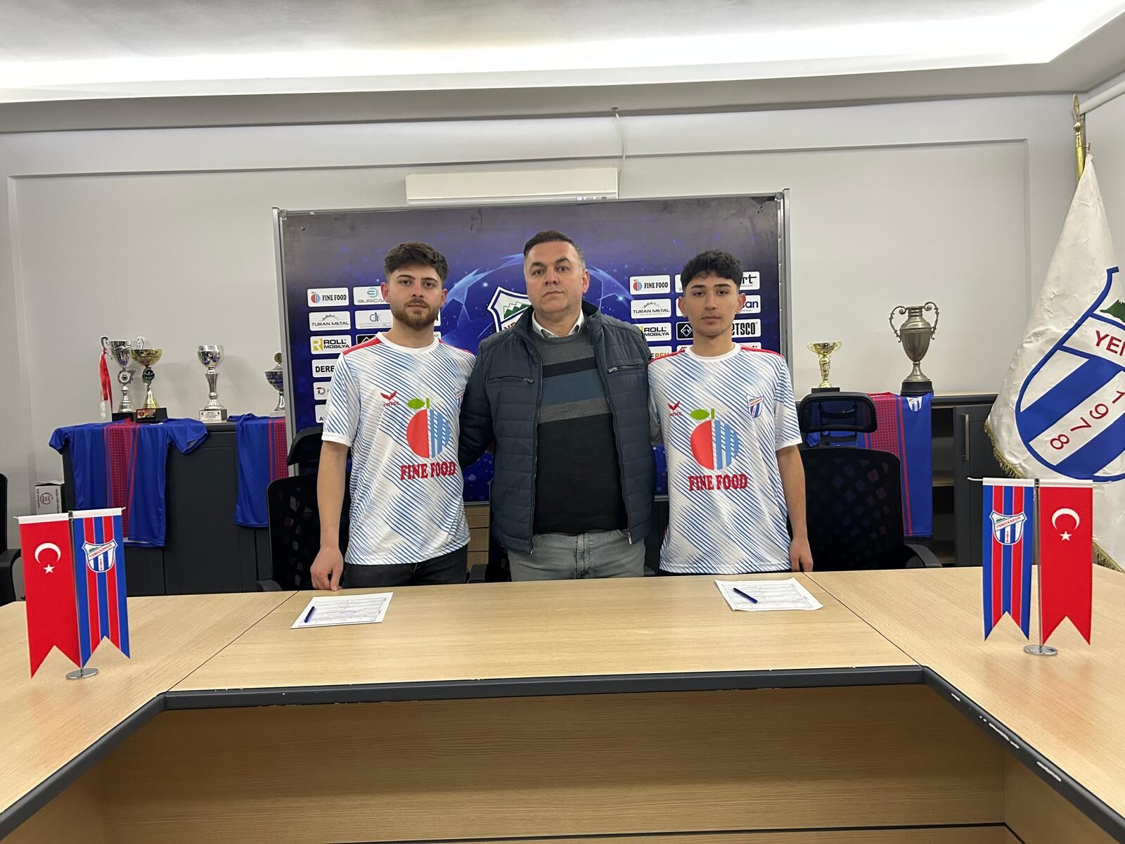 İnegöl Yenicespor, Altyapıdan 7 Genç Oyuncuyu A Takıma Yükseltti Gençgazete (3)