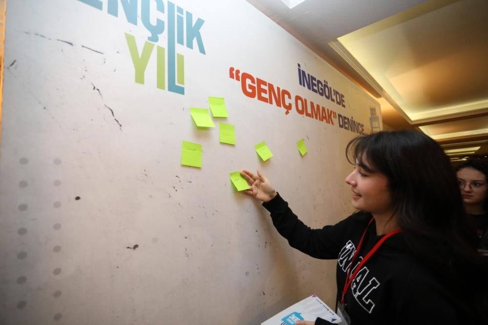 İnegöl’de 100’Ü Aşkın Öğrenci Geleceğin Şehrini Konuştu! (1)