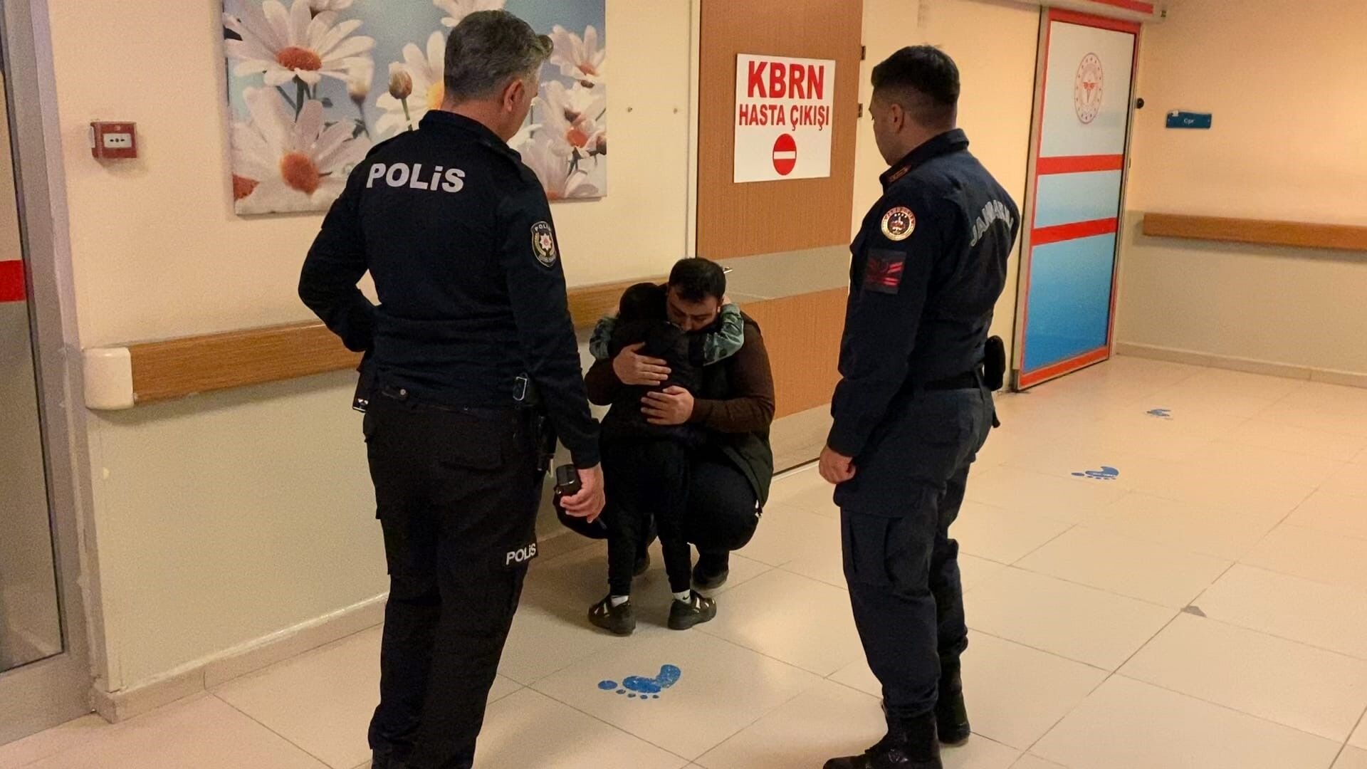 İnegöl'de Babası Hastanede Tedavi Olurken Kaybolan Çocuk Için Ekipler Seferber Oldu (1)-2