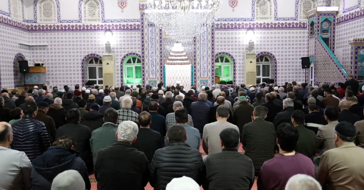 İnegöl’de Birlik Ve Beraberlik Sofrası Kuruldu (5)