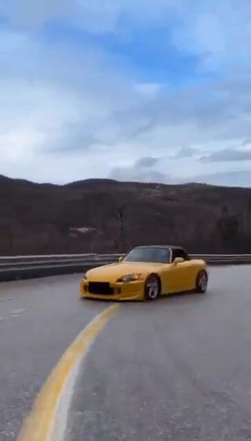 İnegöl'de Drift Atan Otomobil, Sosyal Medya Devriyesine Takıldı! (1)