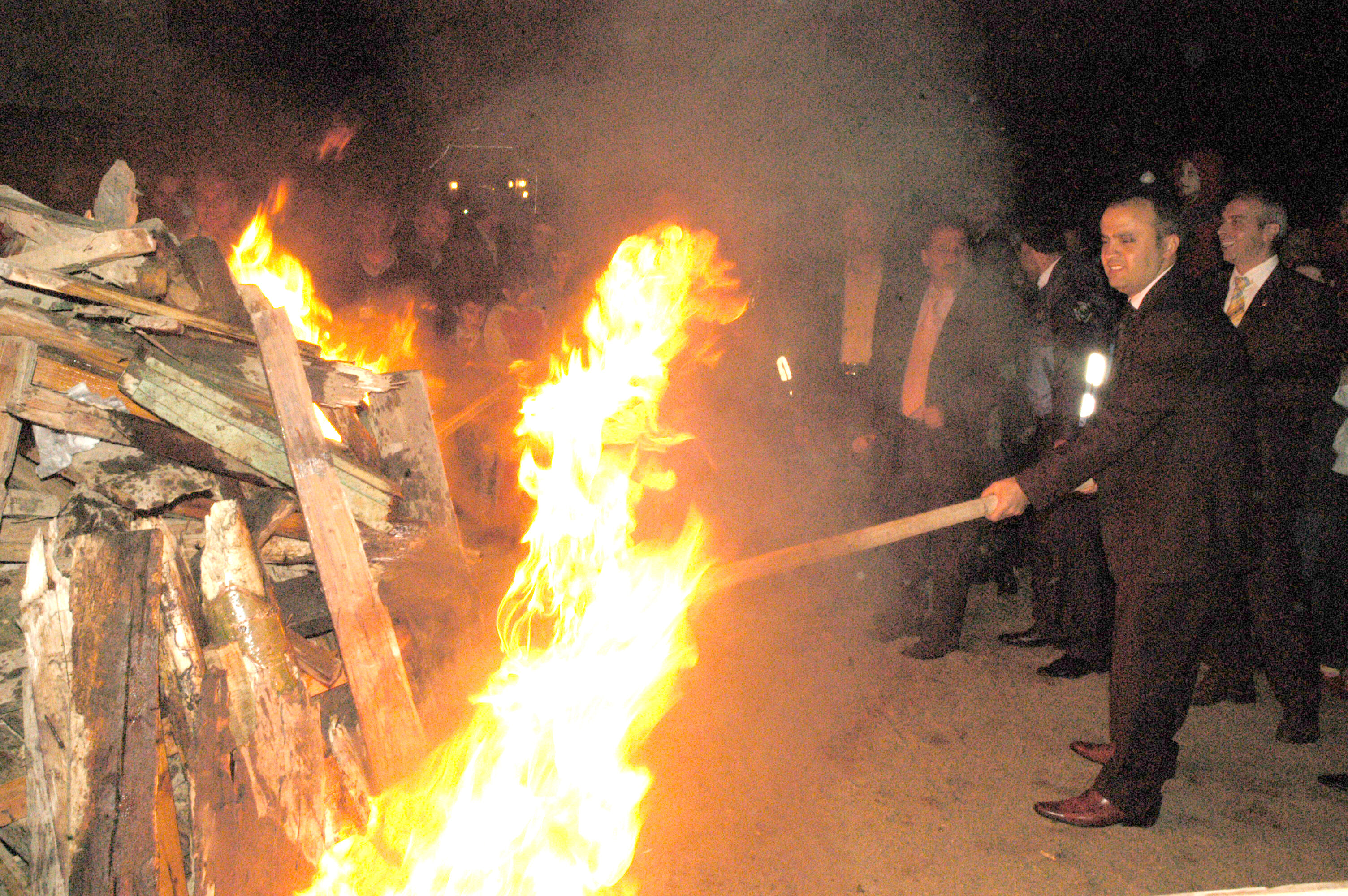 İnegöl’de Hıdrellez Coşkusu Botanik Park’ta Arşivden 2008 Gençgazete (3)