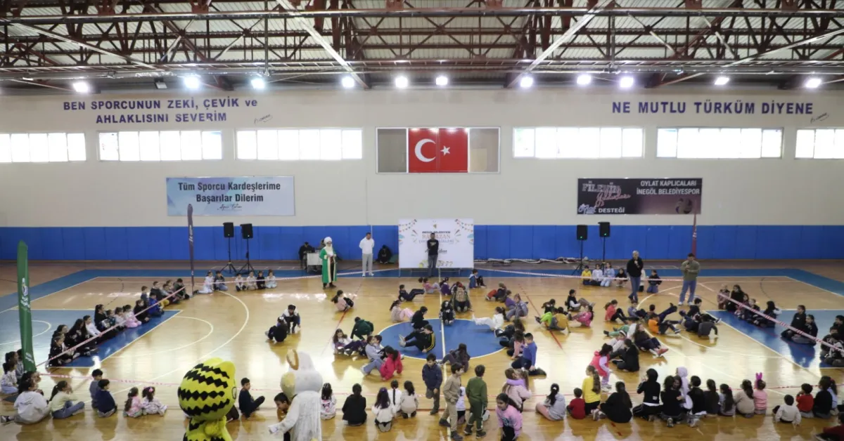 İnegöl’de Ramazan Şenliği Mahallelere Taştı (11) Gencgazete