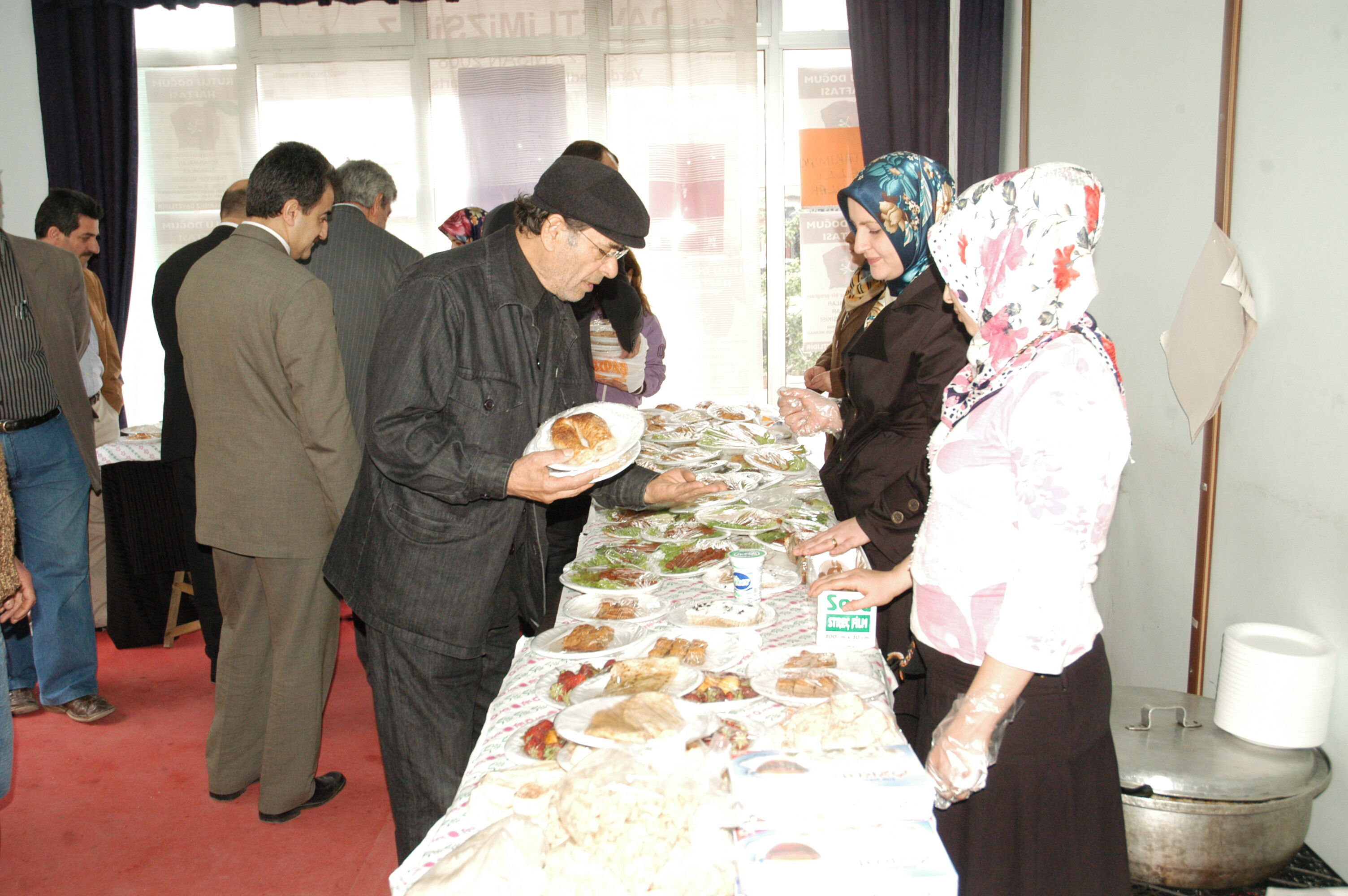 İnegöl’de Sefertası Derneği Arşivden 2008 Gençgazete (5)