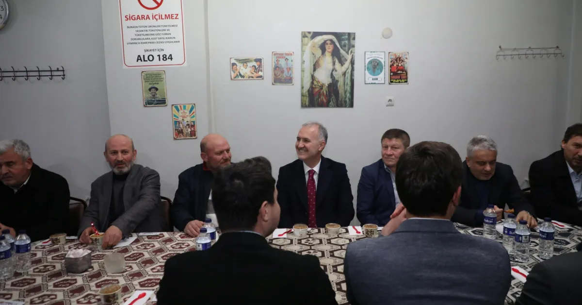 Kurra Hafız Mahmutoğlu Kurşunlu’da Cemaatle Buluştu (6) Gencgazete