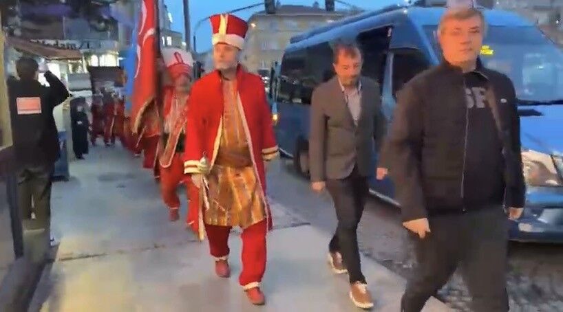 Mehter Takımı Ile Iftara Gittiler! (1)