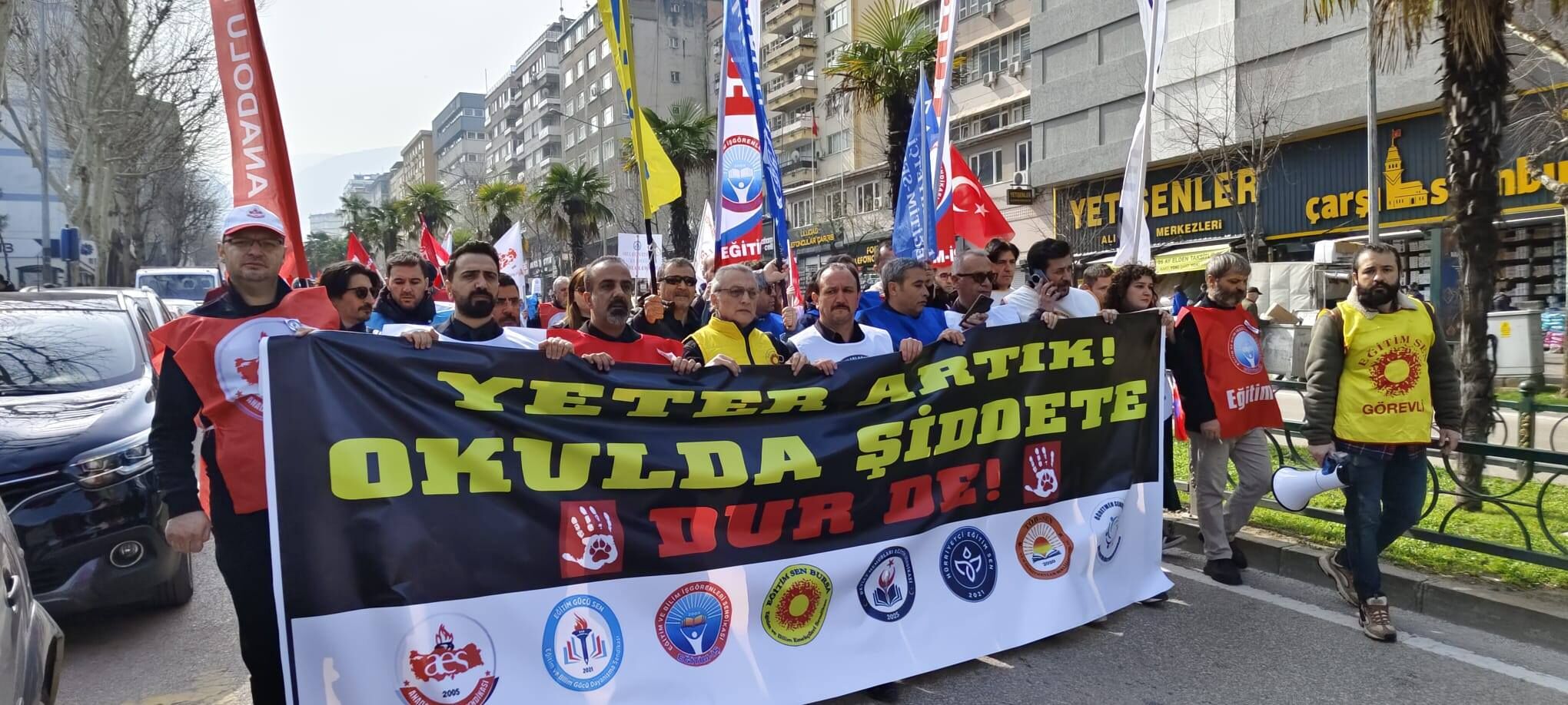 Öğretmenler Bursa’dan Seslendi “Öğretmenine Sahip Çık” Gencgazete (1)-1