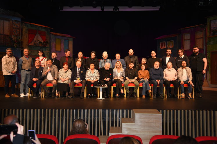 Perran Kutman 46 Yıl Sonra Tiyatro Sahnesinde! (5)