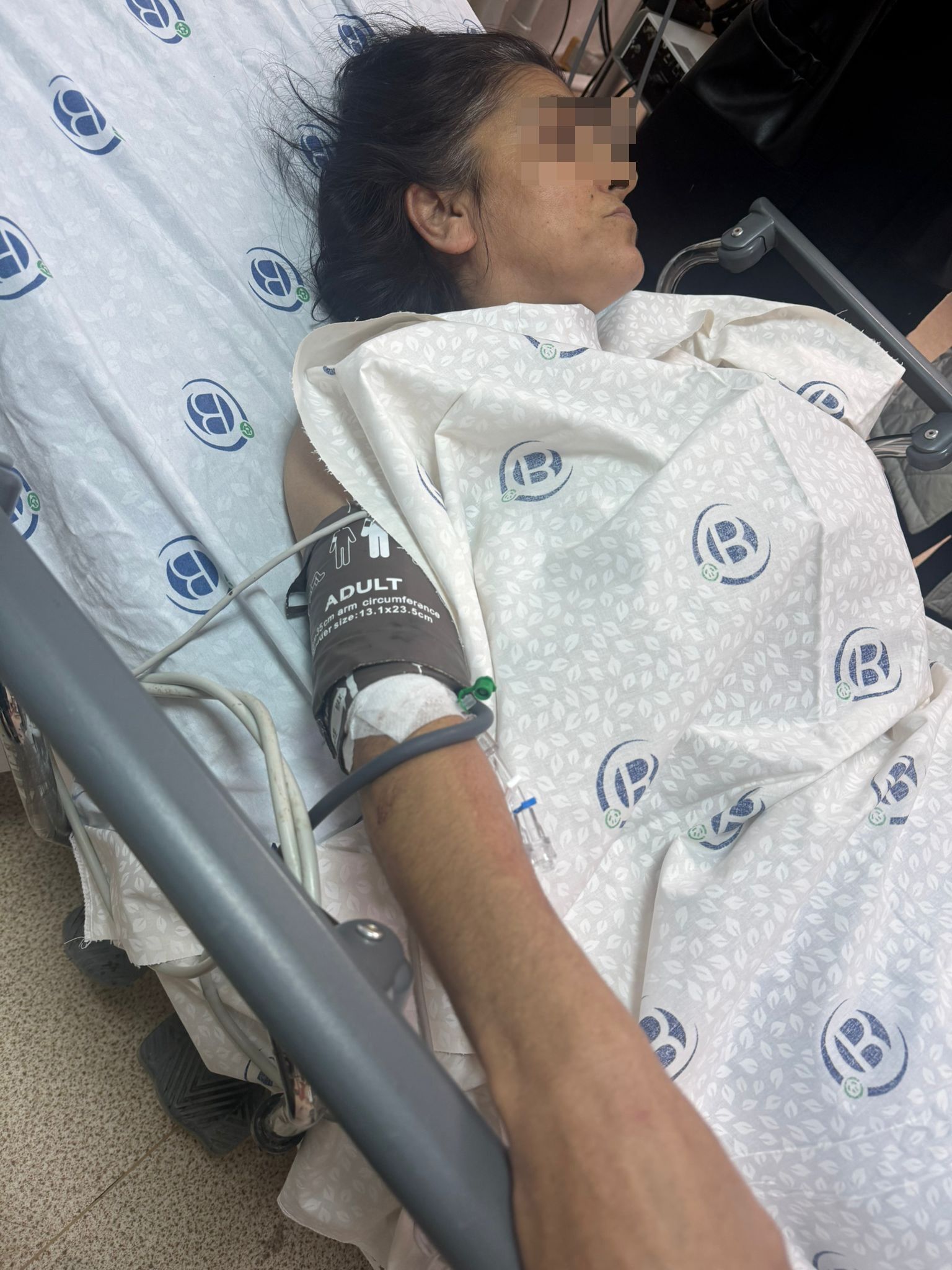 Polisiz Diyerek Eve Giren Şüpheliler Anne Ile Oğlunu Vurdu (2)