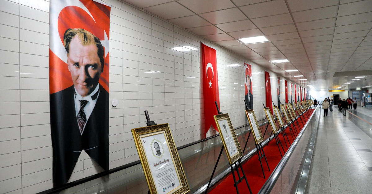 Şehit Diplomatların Hatırası Bursa’da Yaşatılıyor (1)