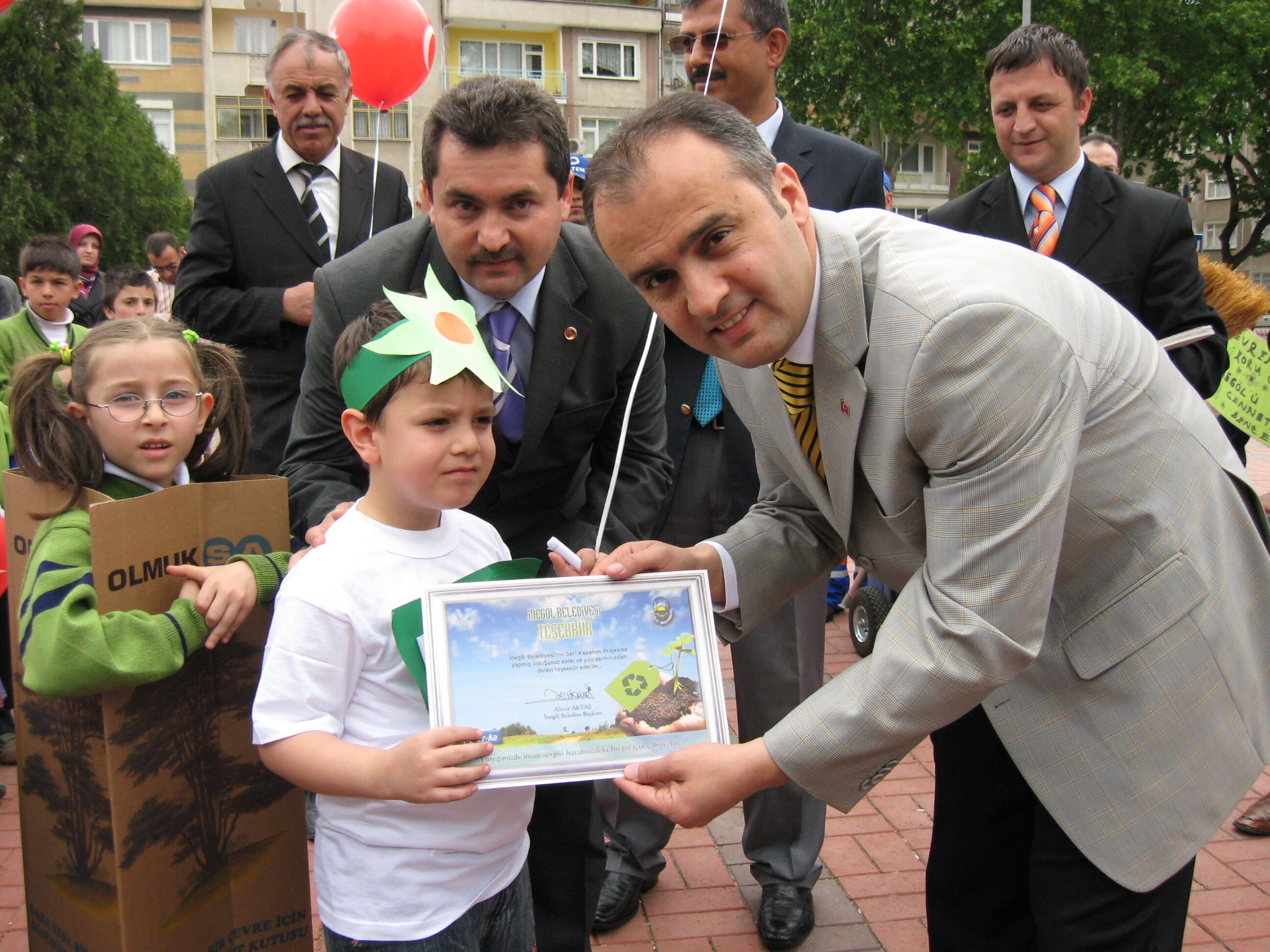 Selçuk Yahşi İlköğretim Okulu Öğrencileri Arşivden 2008 Gençgazete (3)