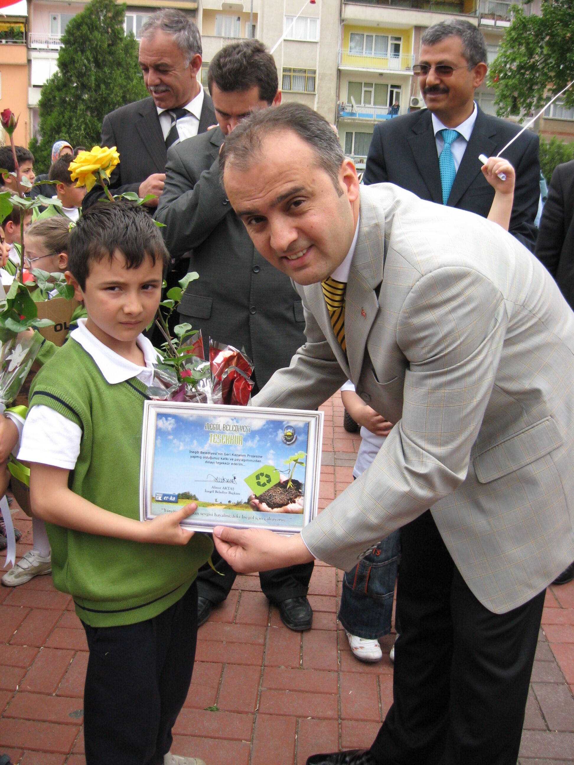 Selçuk Yahşi İlköğretim Okulu Öğrencileri Arşivden 2008 Gençgazete (6)