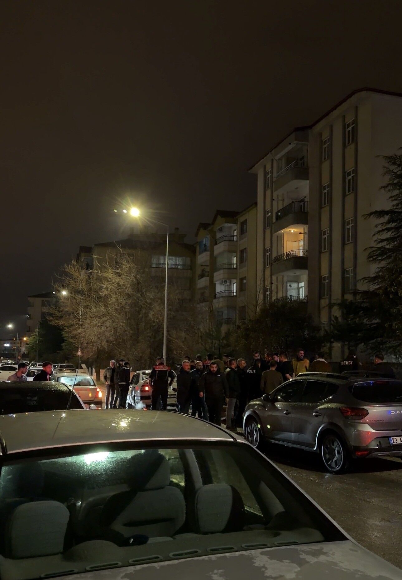 Trafikte Başlayan Tartışma Kavgaya Döndü! 10 Gözaltı (4)