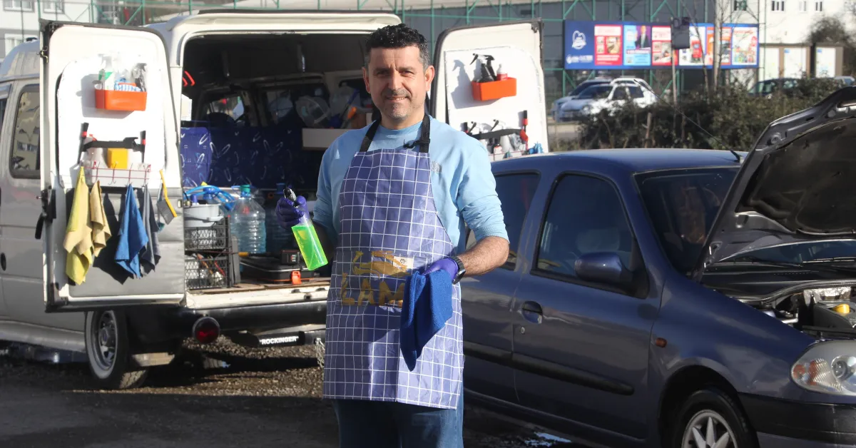 Yöneticiliği Bıraktı Küresel Isınmaya Karşı 'Susuz Ve Mobil' Araç Yıkama Hizmeti Kurdu (2)