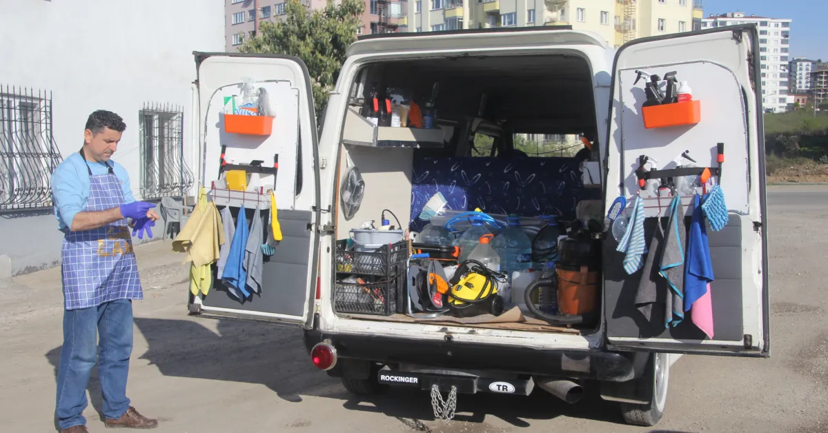 Yöneticiliği Bıraktı Küresel Isınmaya Karşı 'Susuz Ve Mobil' Araç Yıkama Hizmeti Kurdu (4)