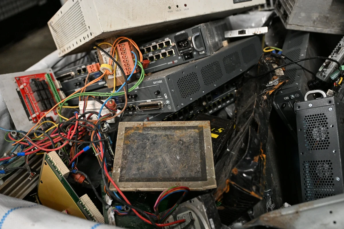 1 Milyon Telefon Tam 35 Kilo Altın Demek! (5)