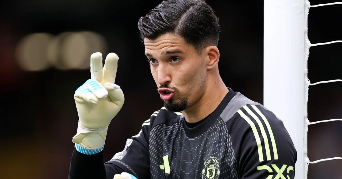 Altay Bayındır Süper Lig'e Transfer Olmak Üzere! İstanbul Devi Anlaşma Sağladı (4)