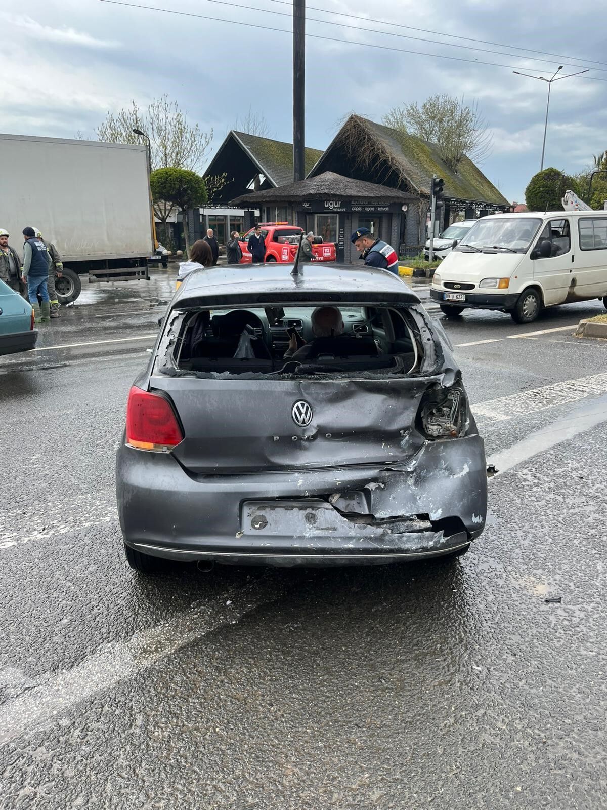 Beton Direğin Altında Kalan Bisikletli Hayatını Kaybetti (2)