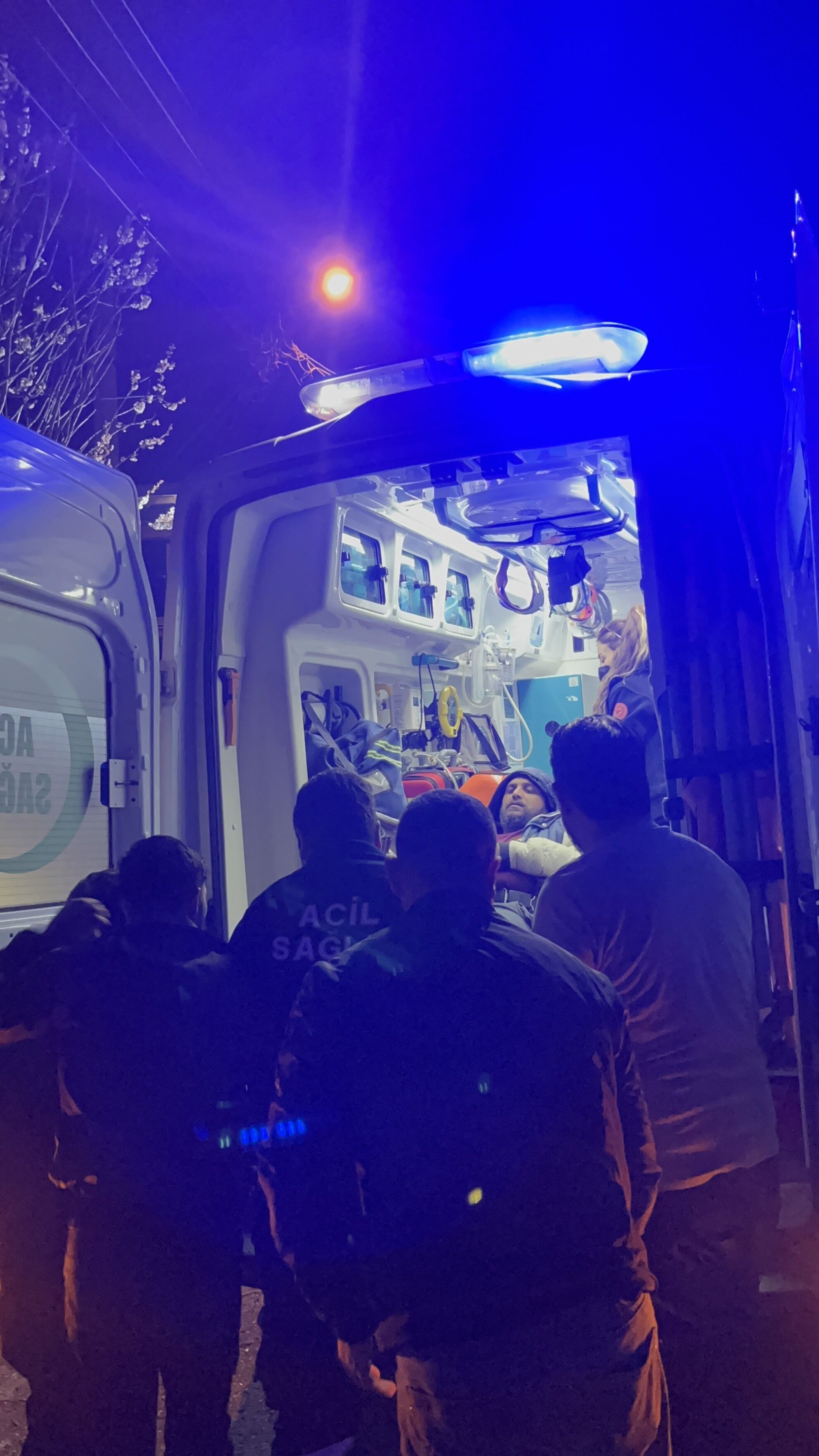 Bir Anda Parlayan At Sahibine Kabusu Yaşattı (1)-1