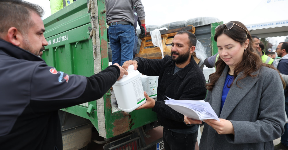 Bursa'da Çiftçiye Dev Destek 11 Milyon Metre Sulama Borusu Dağıtıldı (3)