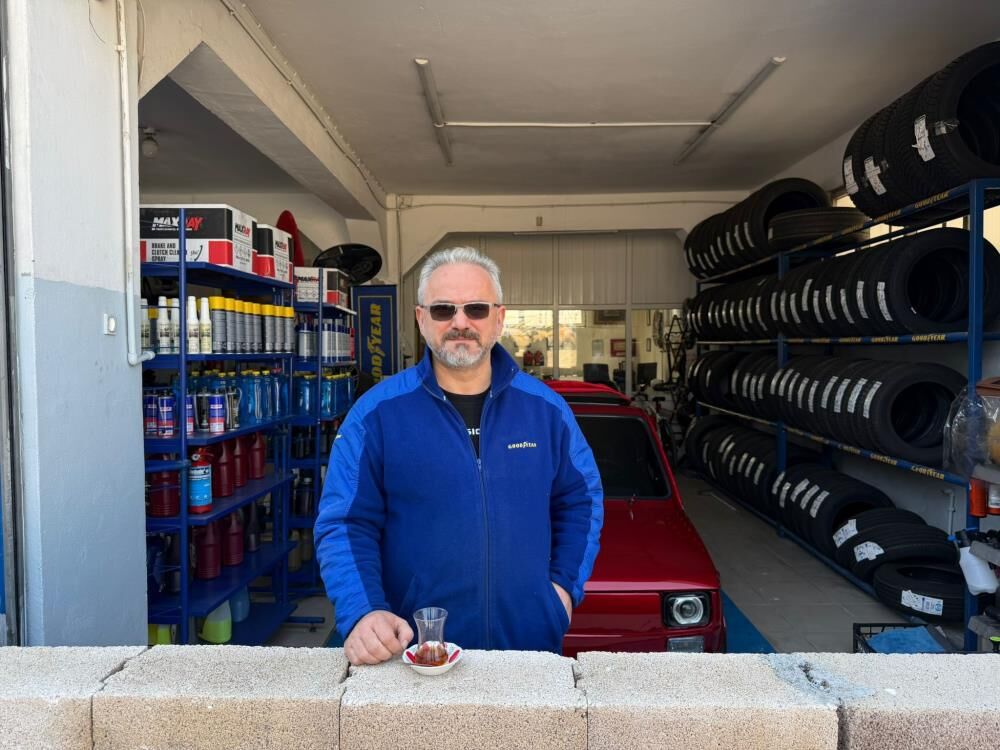 Bursa'da Dükkanın Önüne Duvar Ördü, Kiracısı Isyan Etti! (1)