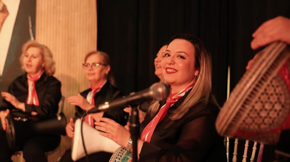 Bursa'da Kadınlardan Muhteşem Ritim Gösterisi! (1)