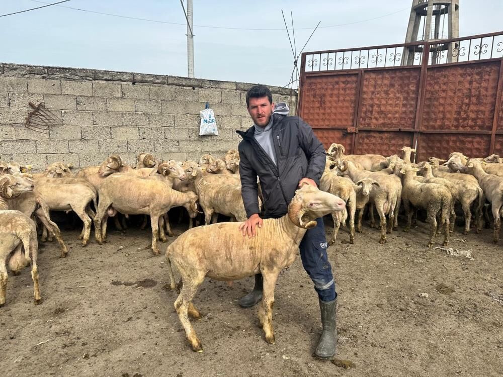 Bursa'da Kurban Bereketi Hayatını Değiştirdi! (4)