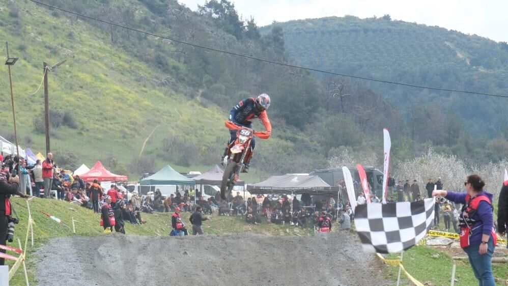 Bursa'da Motosikletler Uçtu! (4)