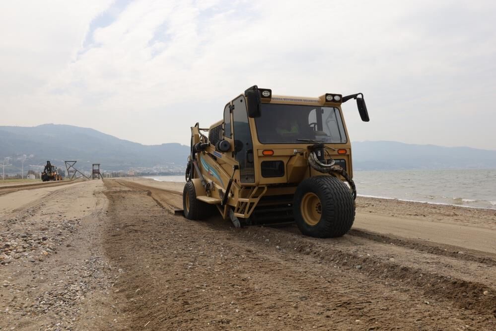 Bursa'da Plajlar Yaza Hazır Hale Getiriliyor! (5)