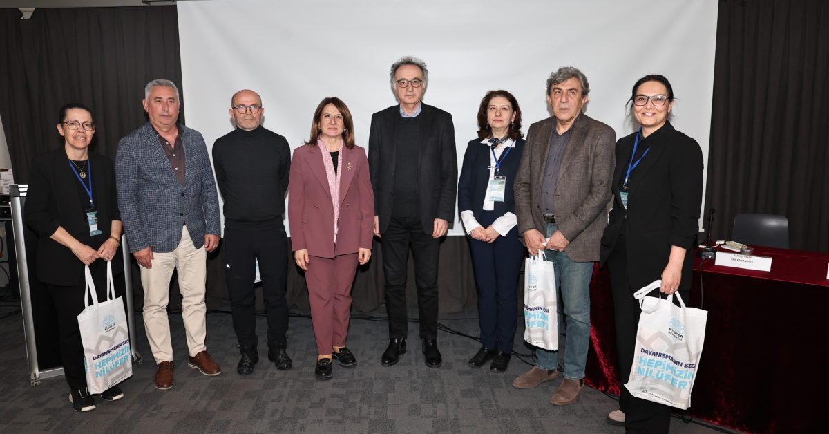 Bursa'da Tarihçilerden Nilüfer Hatun Ve Osmanlı Kadını Paneli (2)