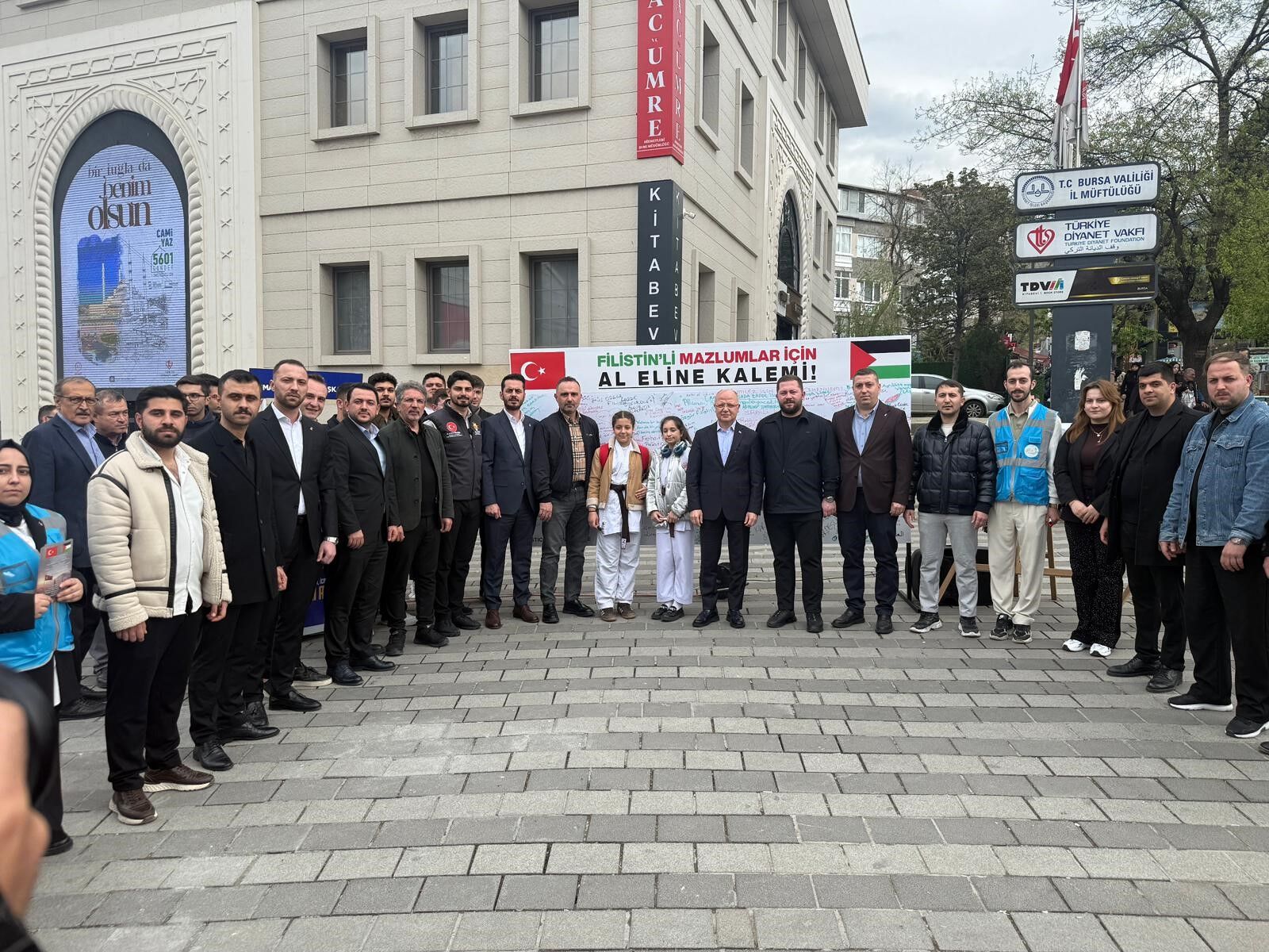 Bursalılar, Filistin Için Tarihe Not Düştü (3)