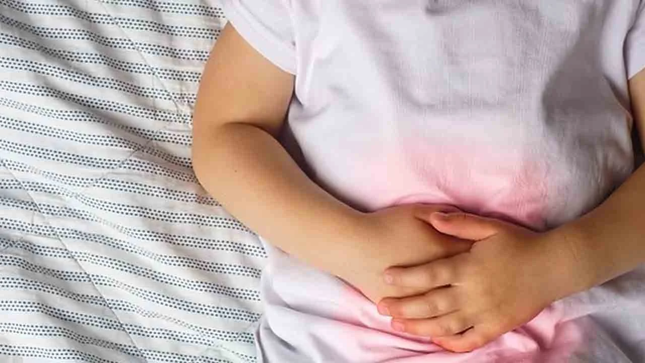 Çocuklarda Sık İdrara Çıkma Ve Karın Ağrısı Böbrek Reflüsü Belirtisi Olabilir Mi (2)