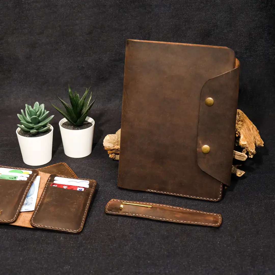 Deri Ürünleri İle Kaliteli Hediyeler