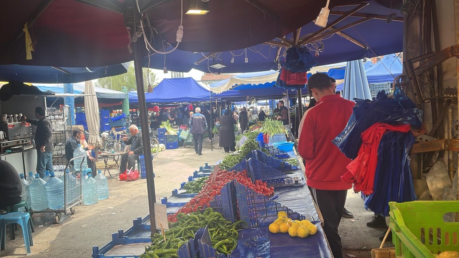 Eskiden Muz Lükstü Şimdi Domates! Bakın 1 Kg Domates Pazarda Ne Kadar (2)