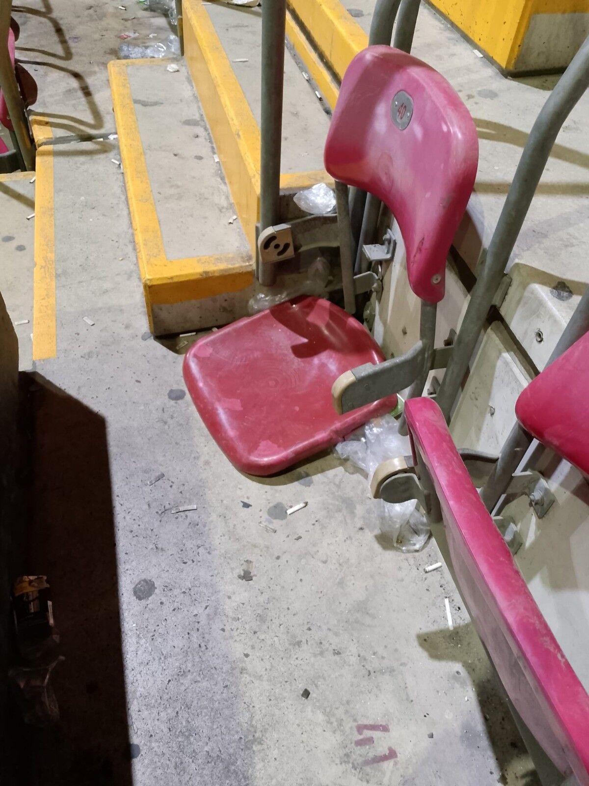 Galatasaray'dan Tribündeki Büfelerle Ilgili Açıklama (4)