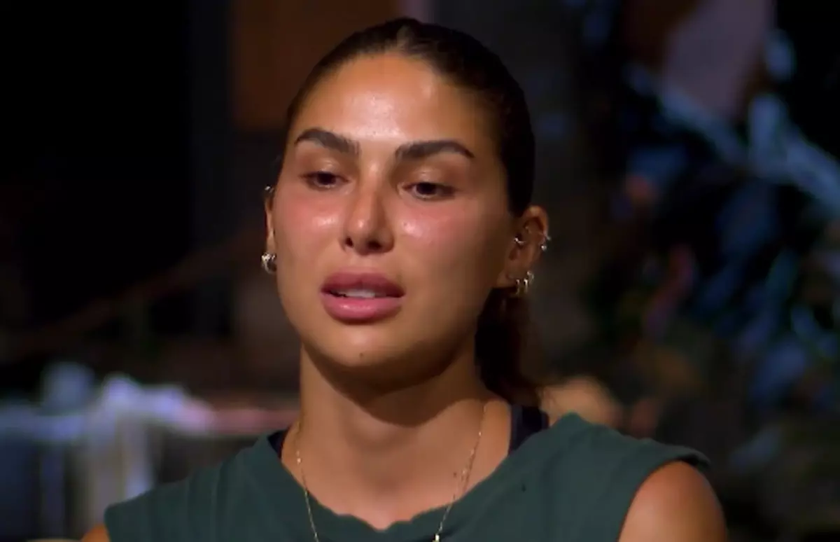 Gözde Mi, Lina Mı Elendi Survivor'da Dün Akşam Kim Elendi (2)