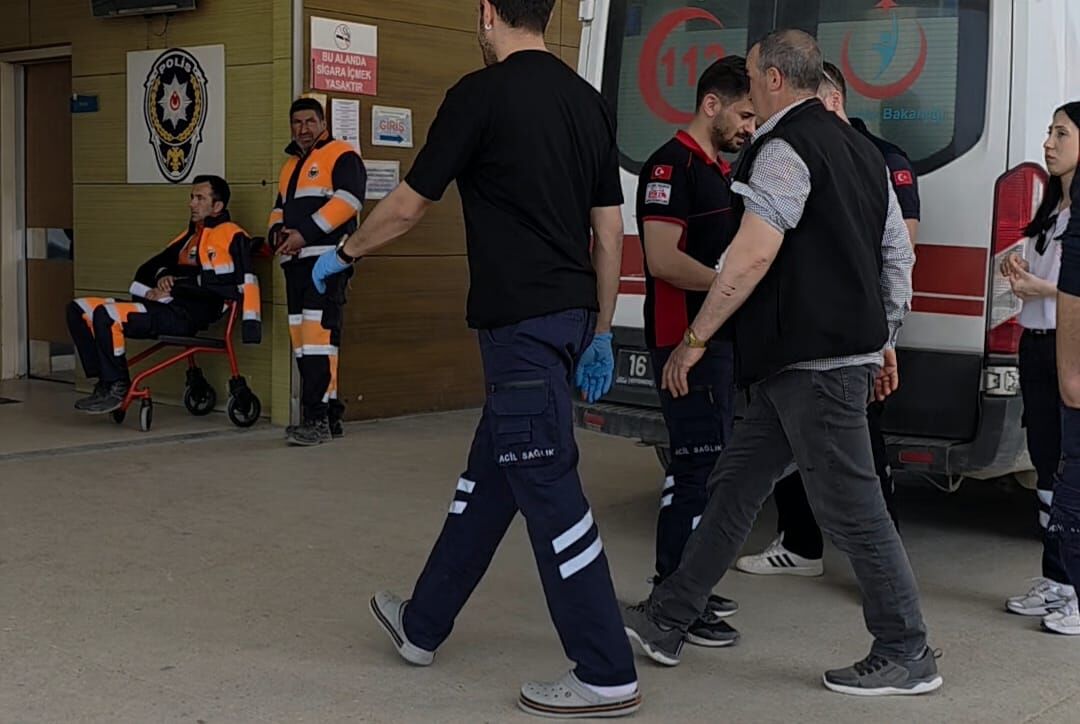 İnegöl Istikametinde Feci Kaza! Gencgazete-1