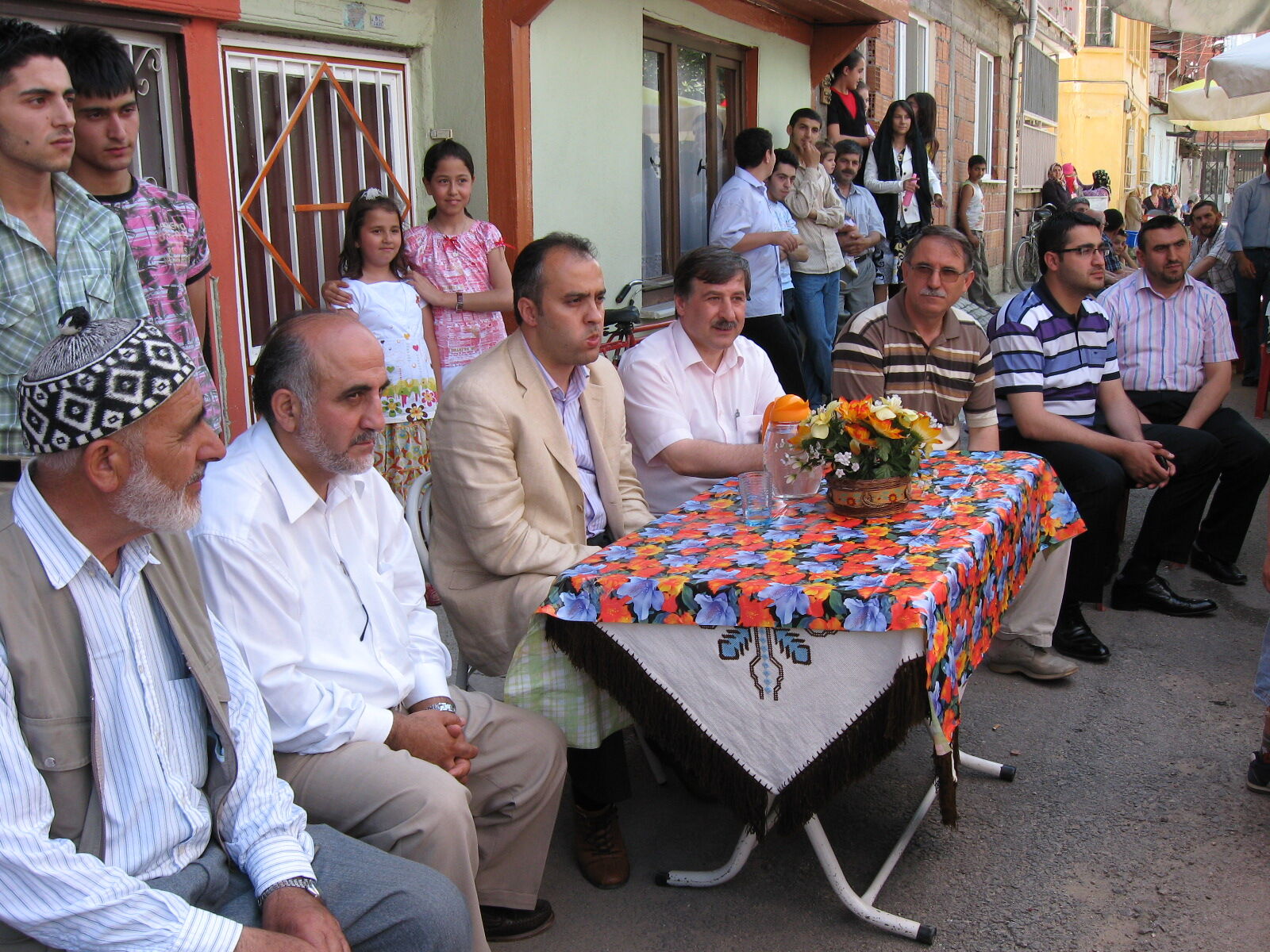 İnegöl'de Huy Dede Kabri Gençgazete (4)