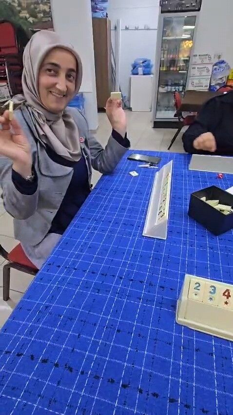 İnegöl’de Kahvehane Bu Kez Kadınlara Açıldı! (3)