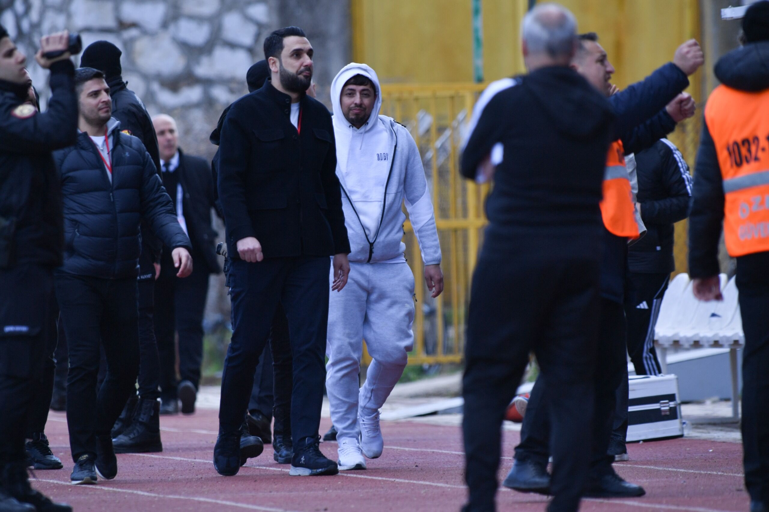 İnegöl'de Maça Kaçak Girdi! Olayları Da O Başlattı Gencgazete (1)-1