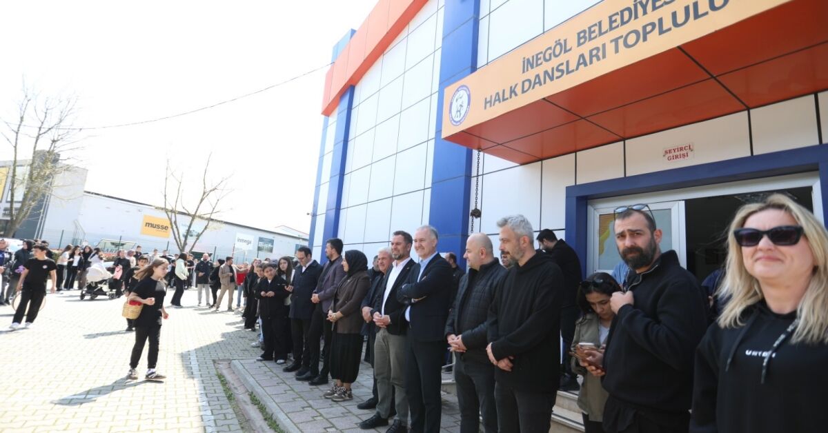 İnegöl'de Şampiyon Halk Dansları Ekibine Tebrik Ziyareti (3)