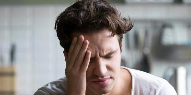 Kafada Uyuşma Hissi Neden Olur Basit Bir Durum Mu, Yoksa Ciddi Bir Hastalığın Habercisi Mi (1)