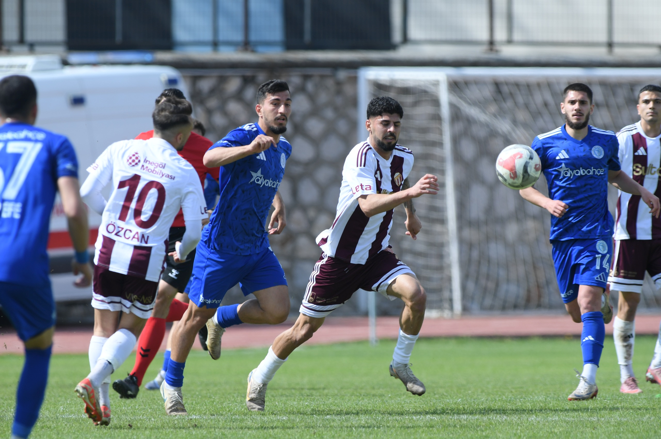 Sultan Su İnegölspor Beyoğlu Yeni Çarşı Sk İlk Yarı Sonucu (4)