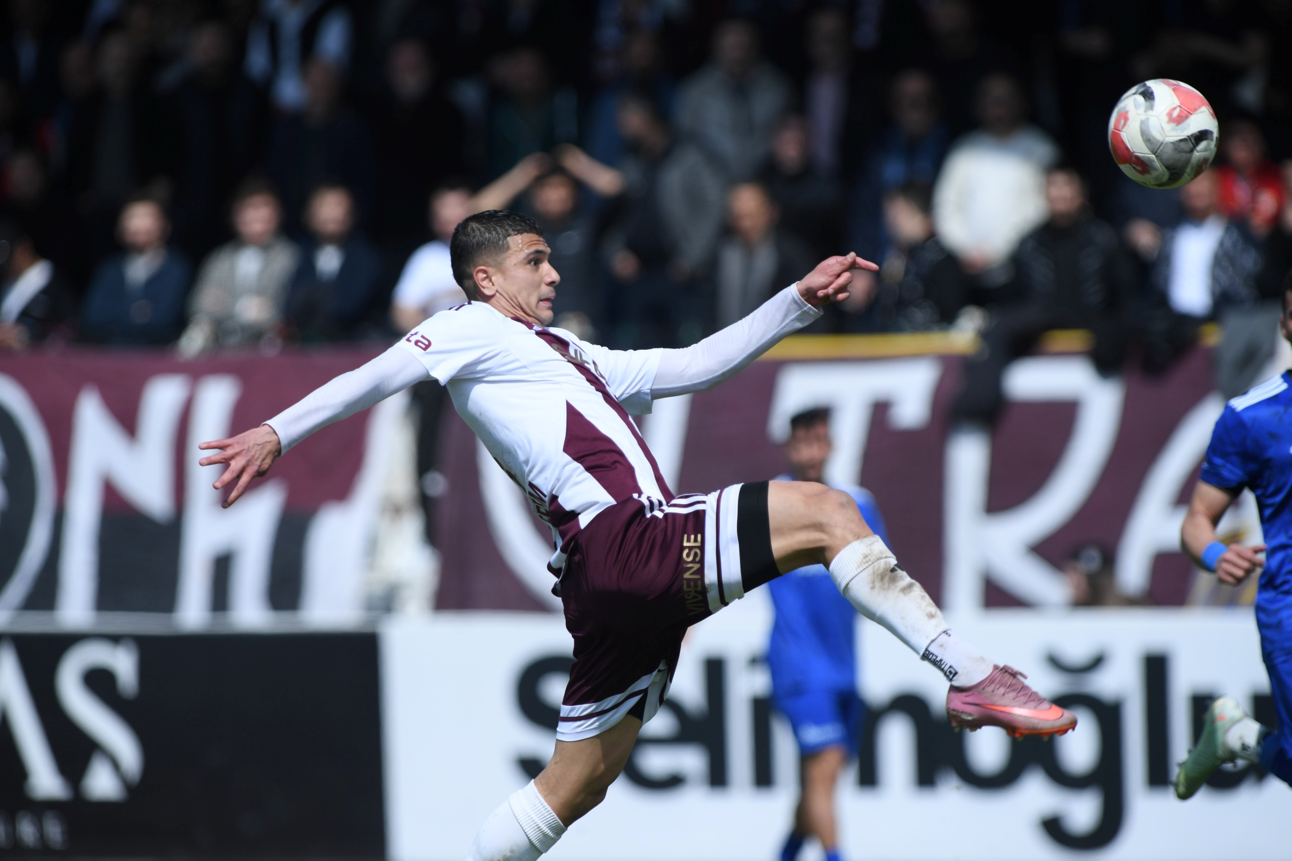 Sultan Su İnegölspor Beyoğlu Yeni Çarşı Sk İlk Yarı Sonucu (5)