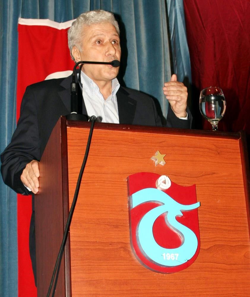 Trabzonspor’un Eski Başkanı Atay Aktuğ Hayatını Kaybetti (3)