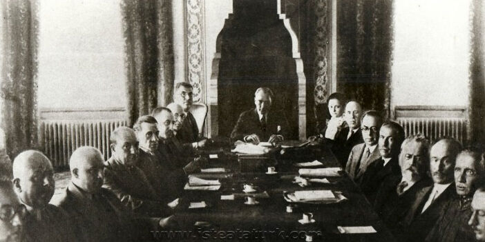 Türk Tarih Kurumu’nun Temeli Atıldı