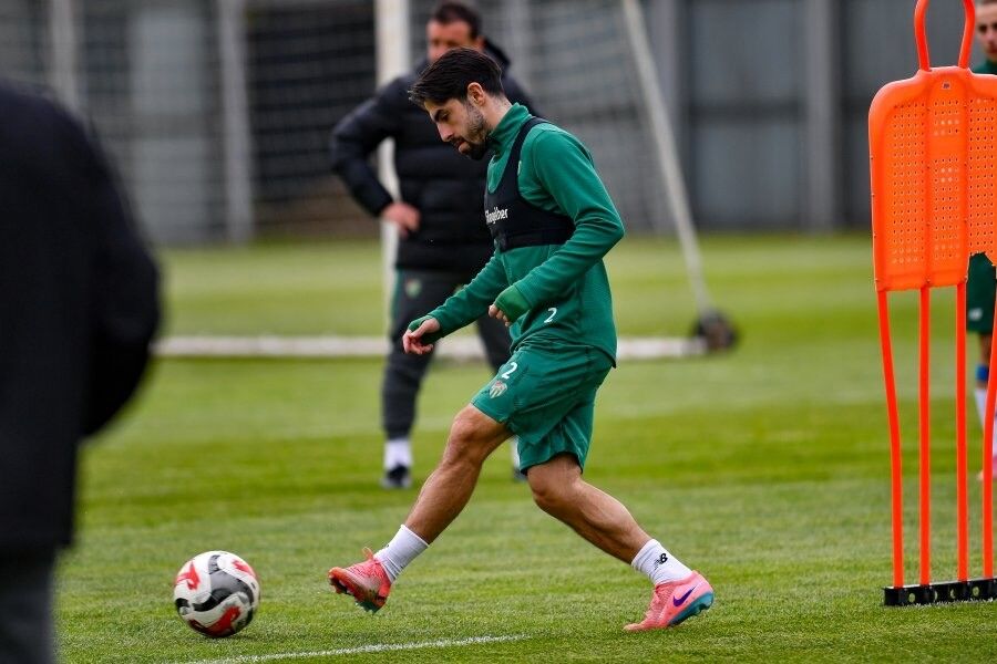 Vbursaspor’da Şampiyonluk Maçı Hazırlıkları Başladı (1)